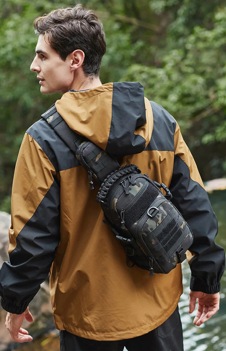 Taktische Outdoor Sling Tasche für Herren – Schulter- & Brusttasche mit MOLLE-System für Reisen, Wandern & Sport