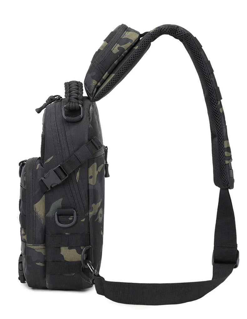 Taktische Outdoor Sling Tasche für Herren – Schulter- & Brusttasche mit MOLLE-System für Reisen, Wandern & Sport